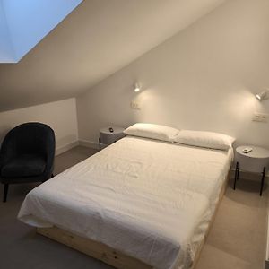 Studio met een King Size Bed
